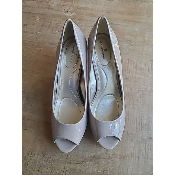 Bandolino “RAINAA” PU Patent Leather Peep Toe Slip On 3.5”‎ High Heel Pumps 9 M - Picture 2 of 6